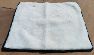 Dywanik z owczej skóry - biały